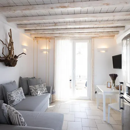 Nocleg ze śniadaniem Blue, White And Grey