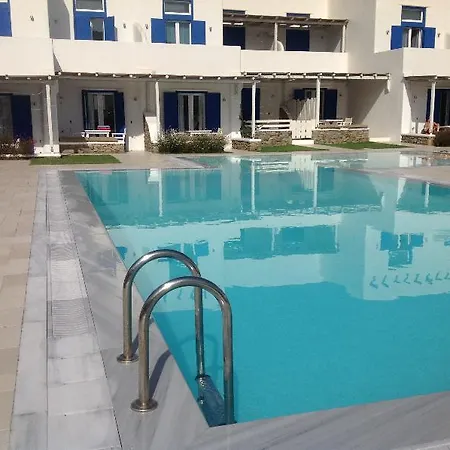 Nocleg ze śniadaniem Blue, White And Grey 4*