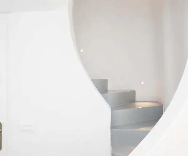 Blue, White And Grey オルノス