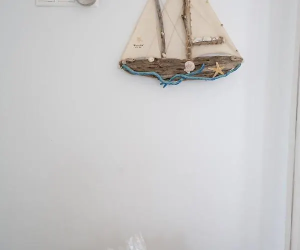 Blue, White And Grey 4* Ornos (Mykonos)