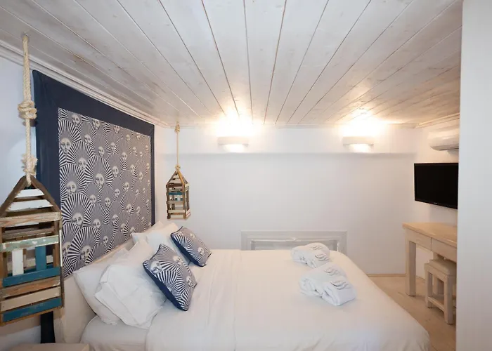 Blue, White And Grey ベッド・アンド・ブレックファスト